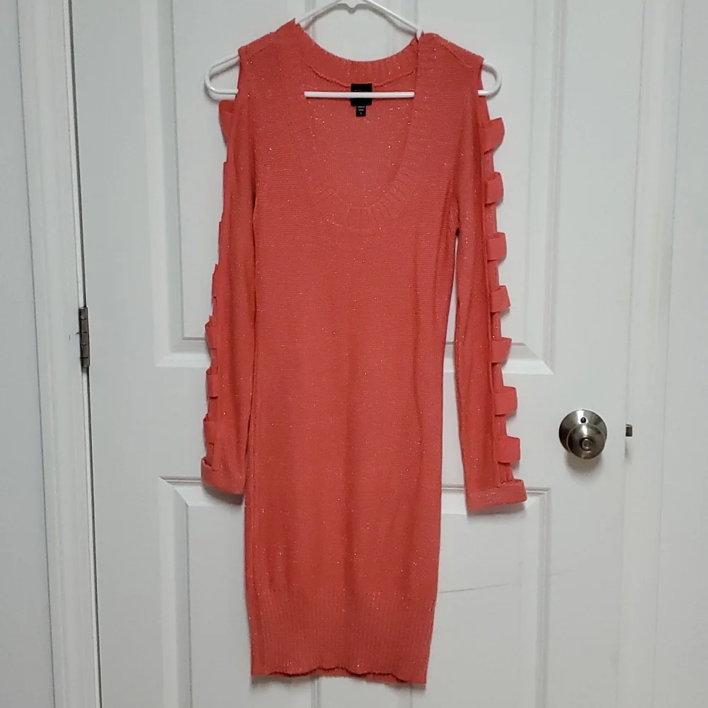 Beautiful sweater dress - Picture 1 of 2